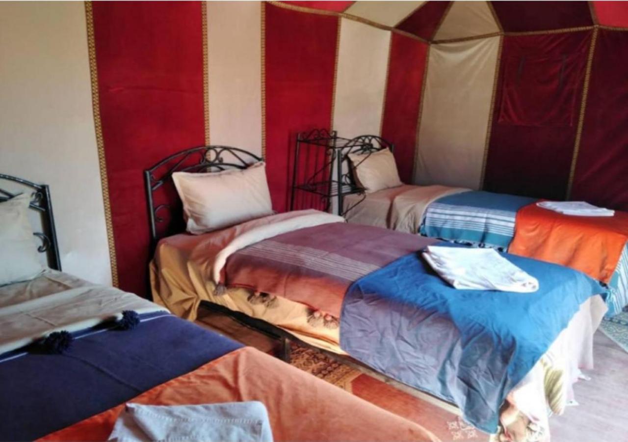 Holiday Desert Camp Merzouga Ngoại thất bức ảnh
