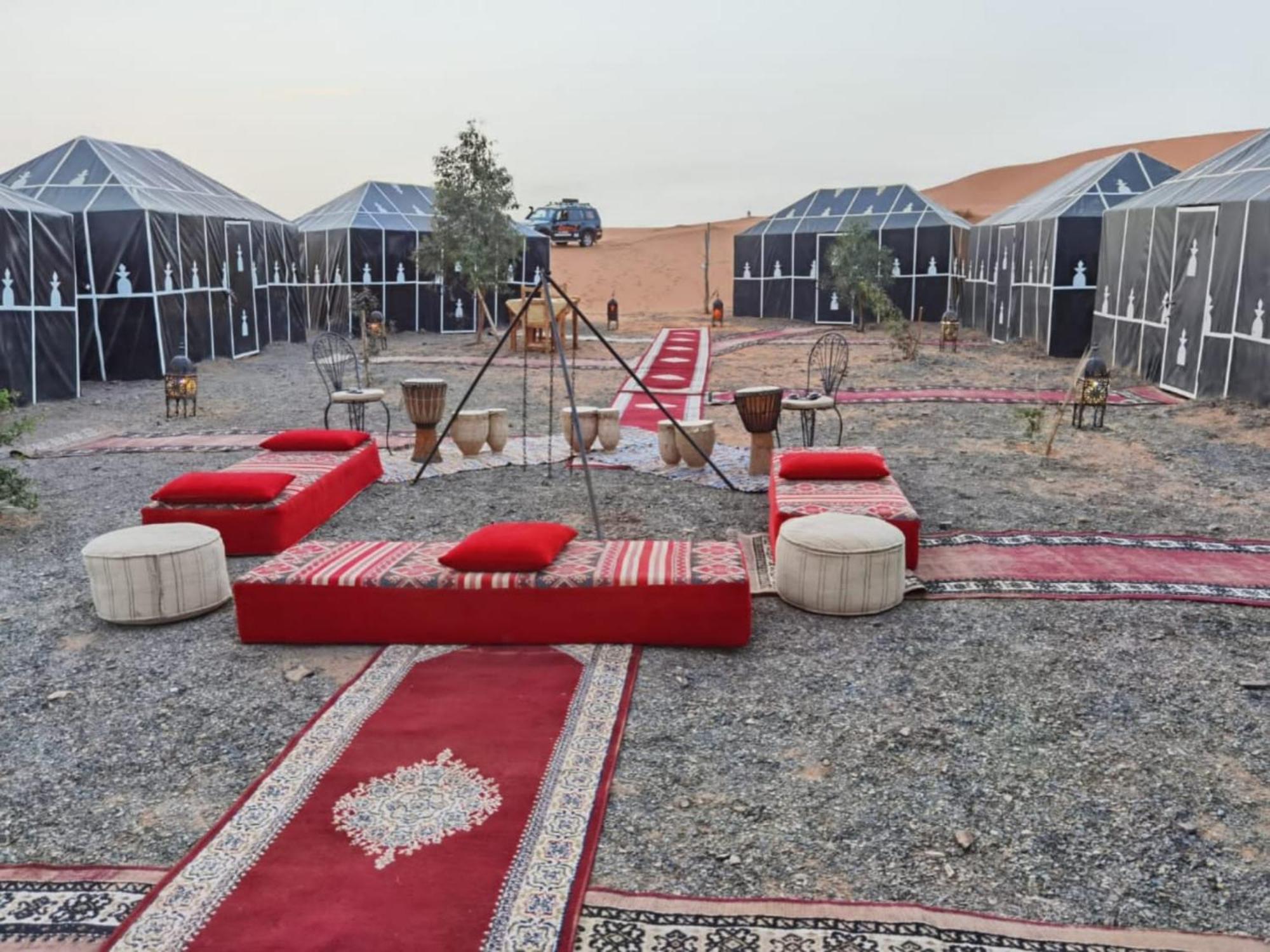 Holiday Desert Camp Merzouga Ngoại thất bức ảnh