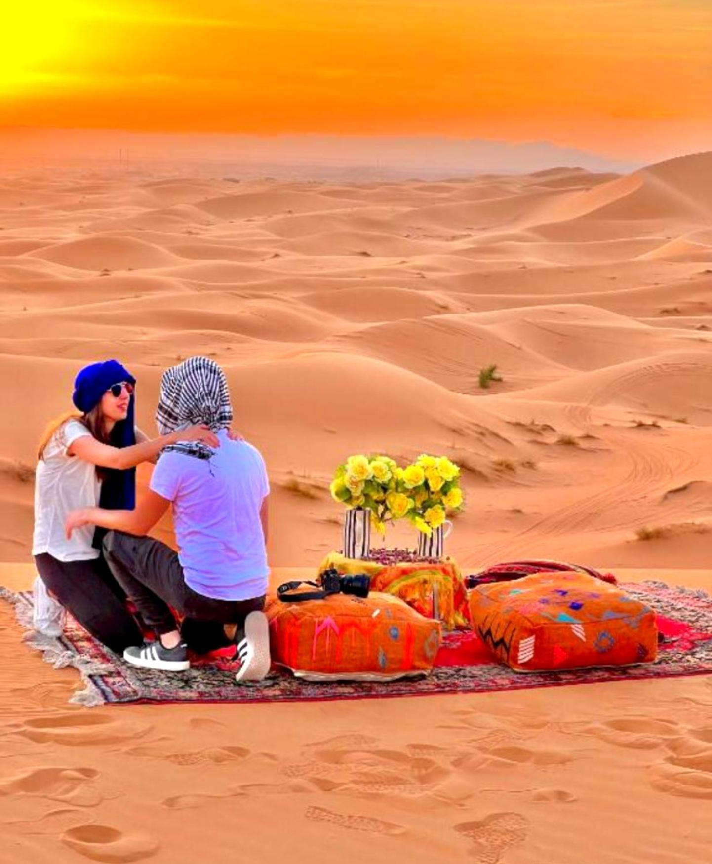 Holiday Desert Camp Merzouga Ngoại thất bức ảnh