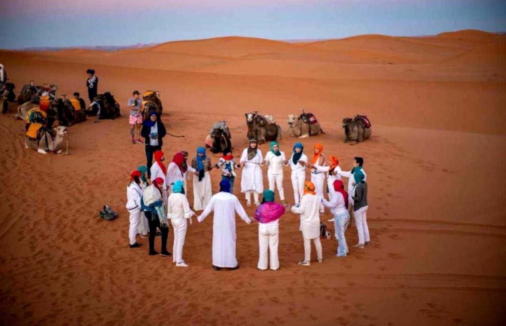 Holiday Desert Camp Merzouga Ngoại thất bức ảnh